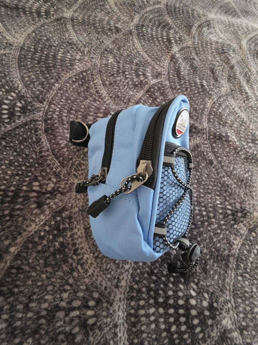 Mini Blue California Republic Logo Pouch Bag, Compact Travel Accessory - Picture 5 of 8